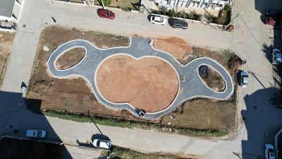 Bandırma Belediyesi, kentteki yeşil alan oranını artırmak ve mahalle sakinlerine