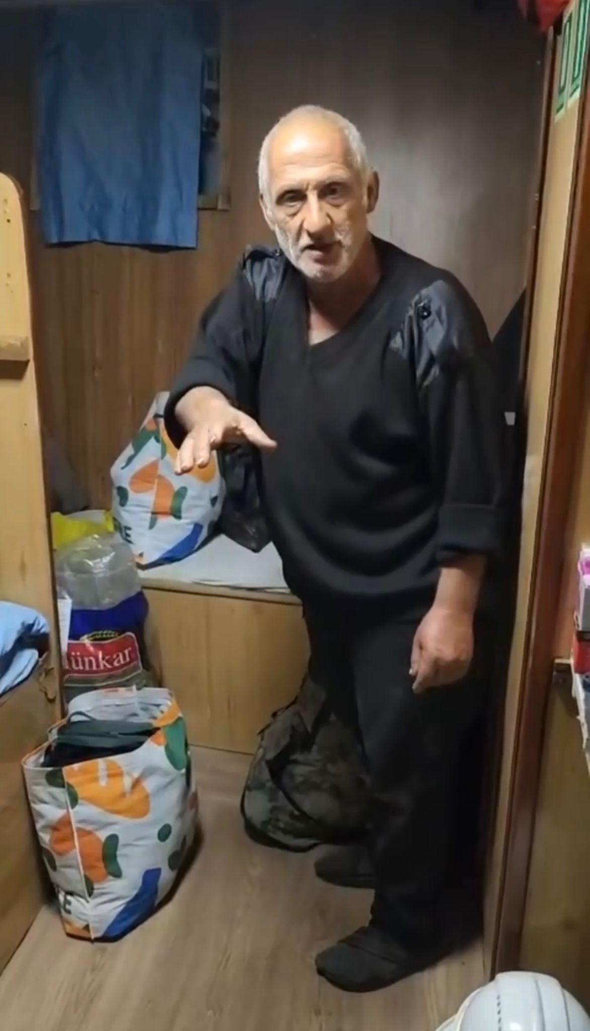 Balıkesir’in Bandırma ilçesinde yaklaşık 25 gündür 3 No’lu demir sahasında