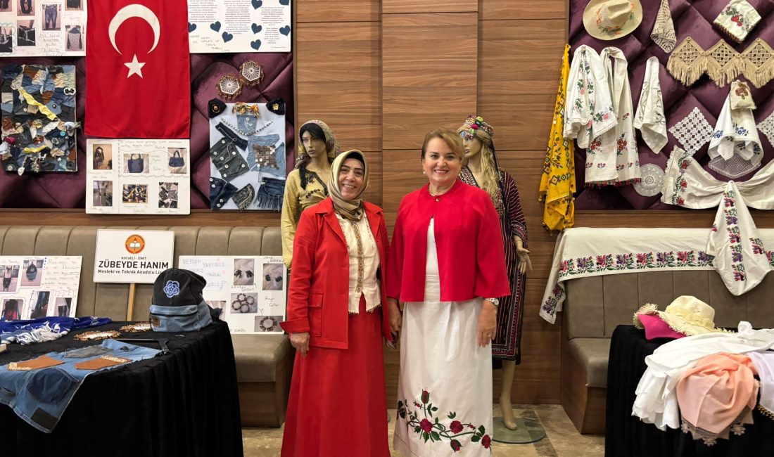 Bandırma’da 6. Uluslararası Turizm, Ekonomi ve İşletme Bilimleri Kongresi Başladı Bandırma 17 Eylül Üniversitesi ev sahipliğinde, Anatolia Bilim Akademisi ve