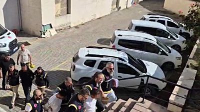 Balıkesir’in Edremit ilçesinde, rahatsızlık veren bir kişiyle işletme sahibi arasında