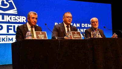 Balıkesir’de 17 Ekim’de kapılarını açan ve her gün binlerce kitap