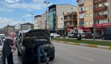 Balıkesir’in Bandırma ilçesinde, Atatürk Caddesi Liman AVM önünde seyir halindeki