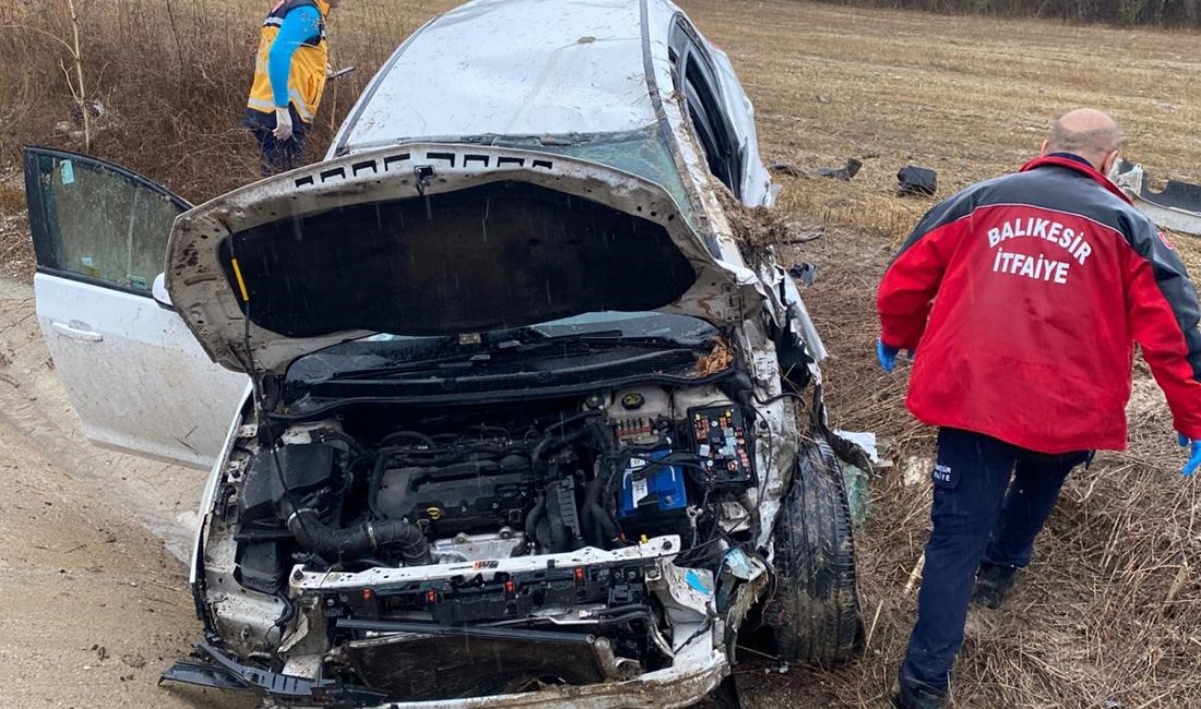 Balıkesir’de trafik kazası: 2 yaralı Balıkesir’in Bigadiç ilçesinde meydana gelen trafik kazasında 2 kişi yaralandı.
