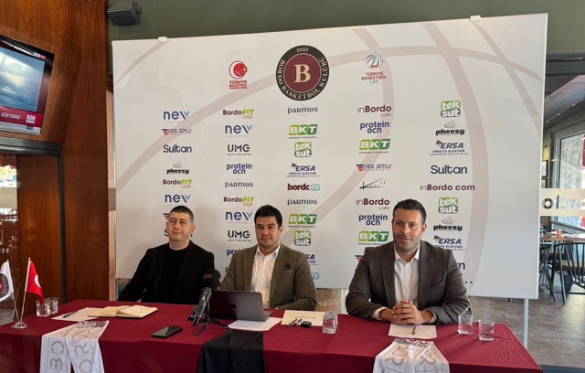Bandırma Bordo Basketbol yeni sezona iddialı hazırlanıyor Bandırma Bordo Basketbol Kulübü yöneticileri, yeni sezon öncesi gerçekleştirdikleri toplantıda