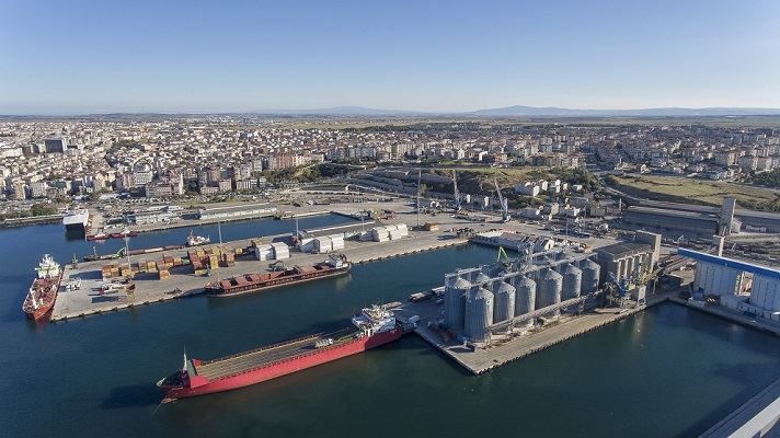 Üç tarafı denizlerle çevrili bu güzel ülkenin, Marmara kıyısında mütevazı