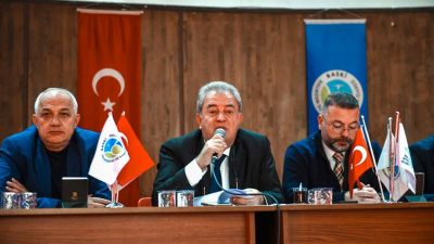 Balıkesir Su ve Kanalizasyon İdaresi (BASKİ), Bandırma’daki muhtarlarla yaptığı toplantının