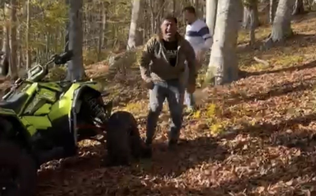 ATV ile takla attı Balıkesir’de dağlık alanda off road yapan bir kişi ATV ile