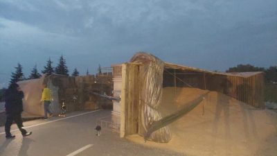 Balıkesir’in Bandırma ilçesi ile Susurluk istikameti arasında meydana gelen trafik