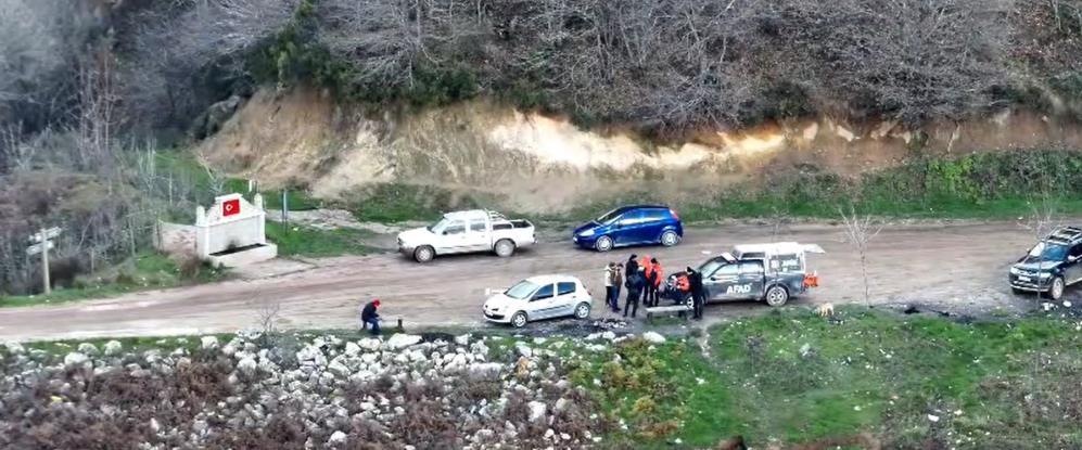 2 gündür kayıp Elif Kumal için seferberlik Balıkesir’in Erdek ilçesinde kampta kaybolan 33 yaşındaki Elif Kumal için