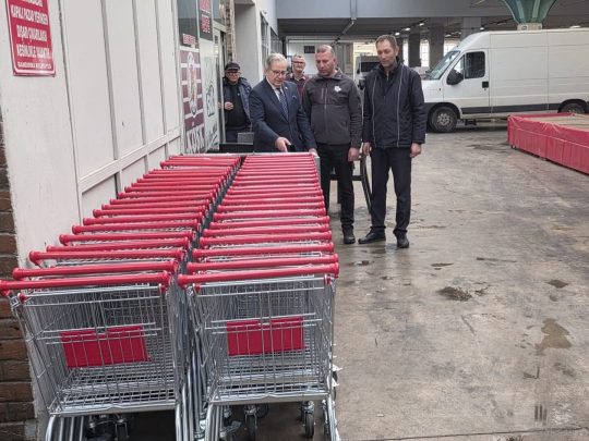 Bandırma Belediyesi, kentin dört bir yanında yürüttüğü altyapı, çevre düzenleme,