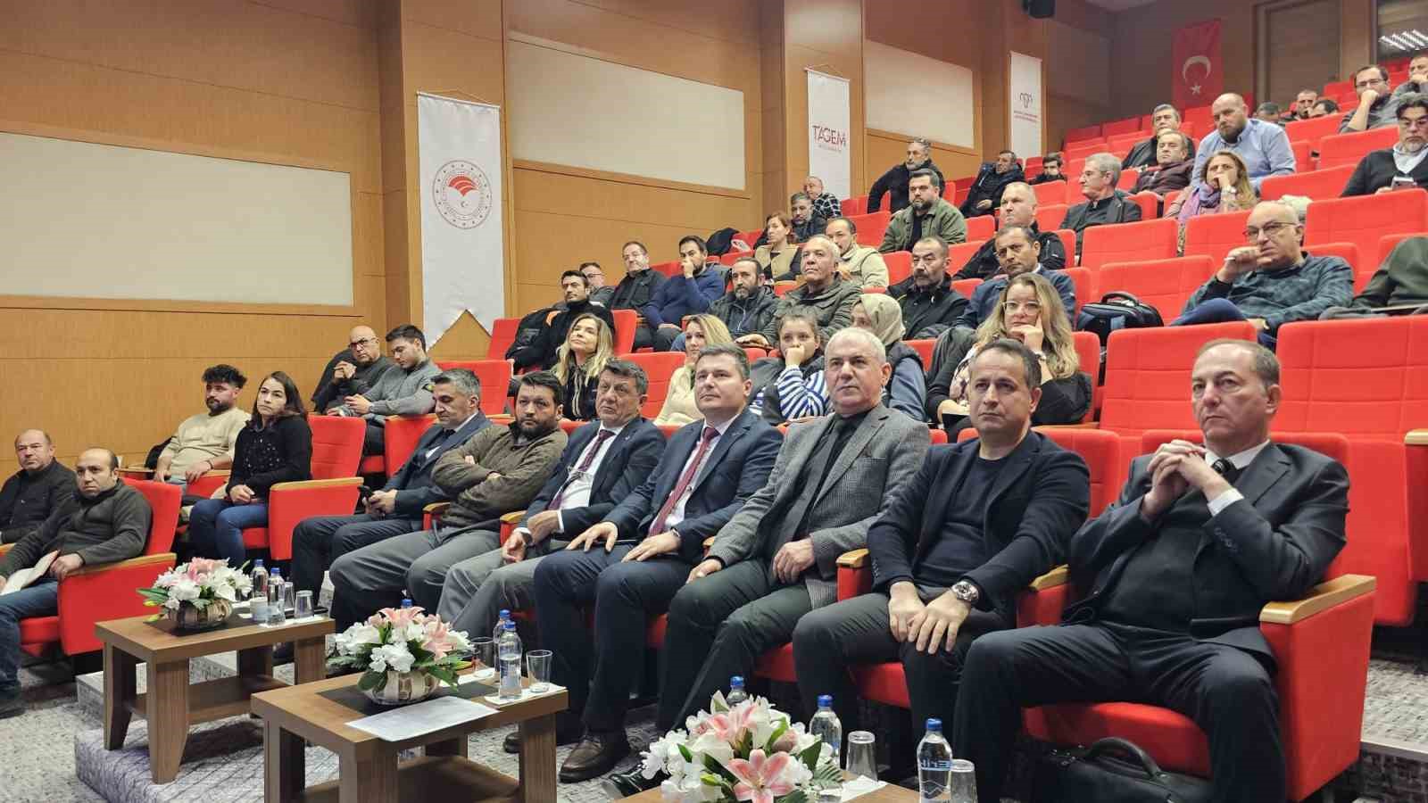 Balıkesir’de Bandırma Koyunculuk Araştırma Enstitüsü ev sahipliğinde düzenlenen toplantıda, midye