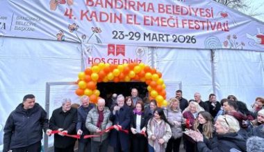 Bandırma Belediye Başkanı Dursun Mirza, Bandırma'nın kadın üreticilerini ve yaratıcılarını