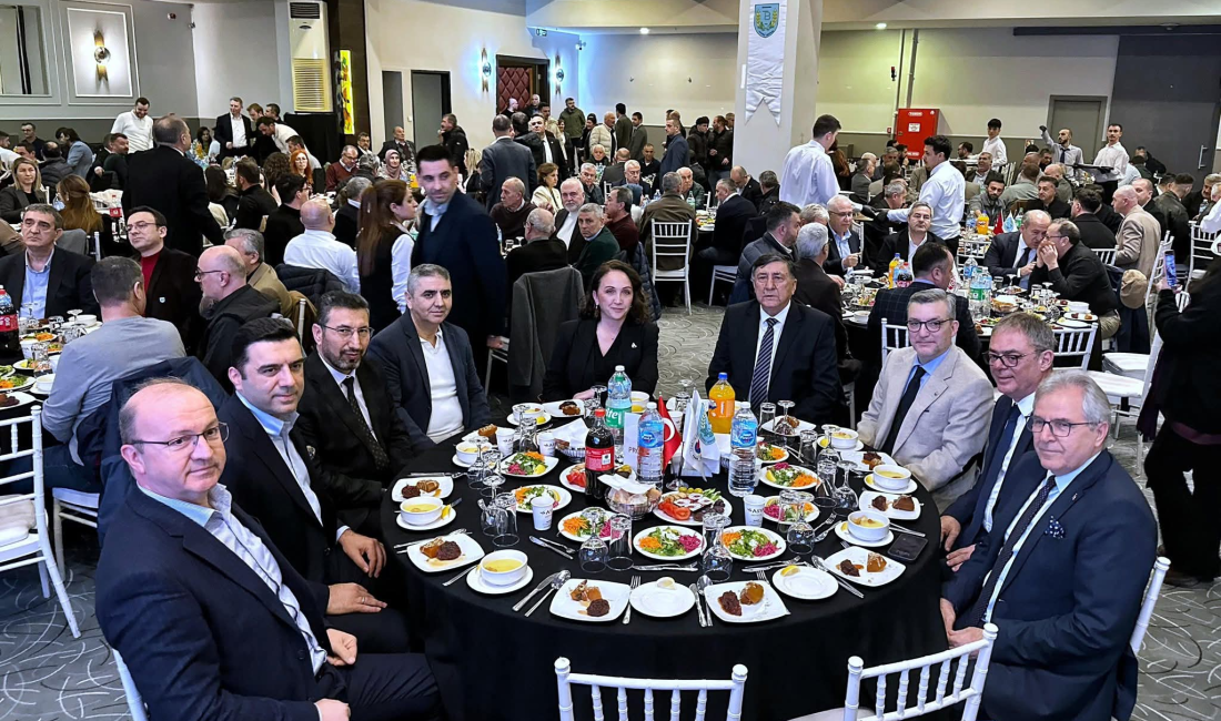 Bandırma Ticaret Borsası tarafından Ramazan ayı dolayısıyla düzenlenen geleneksel iftar