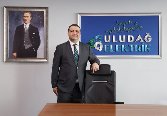 İşletmelere Özel İndirimli Elektrik Çözümleri Elektrik piyasasında serbest tüketici hakkını kullanan aboneler, tedarikçilerini seçerek daha