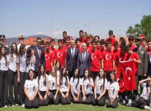 Balıkesir’in Ayvalık ilçesinde; Gazi Mustafa Kemal Atatürk’ün Samsun’a çıkarak Milli