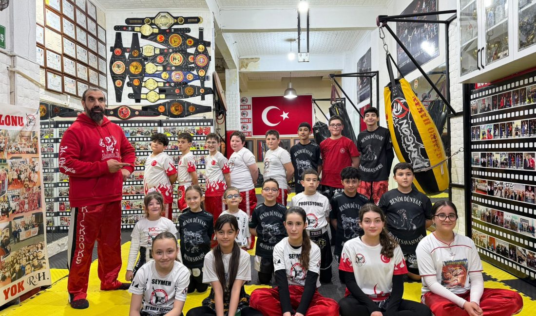 Balıkesir Bandırma'da uzun süredir kick boks üzerine hizmet veren spor