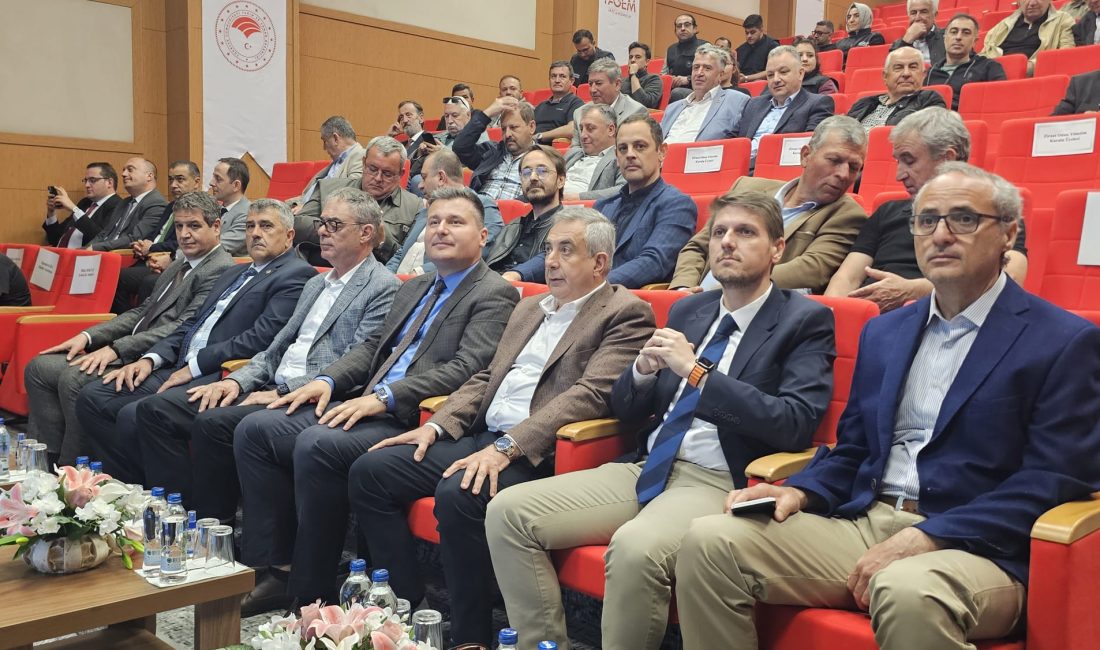 Bandırma’da 14 Mayıs Dünya Çiftçiler Günü kapsamında üreticileri bilgilendirmek amacıyla