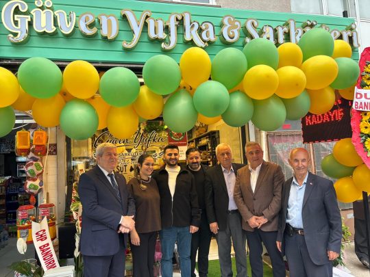 Kendi imalatı ürünleriyle 1992'den beri Bandırma'da hizmet veren Güven Yufka