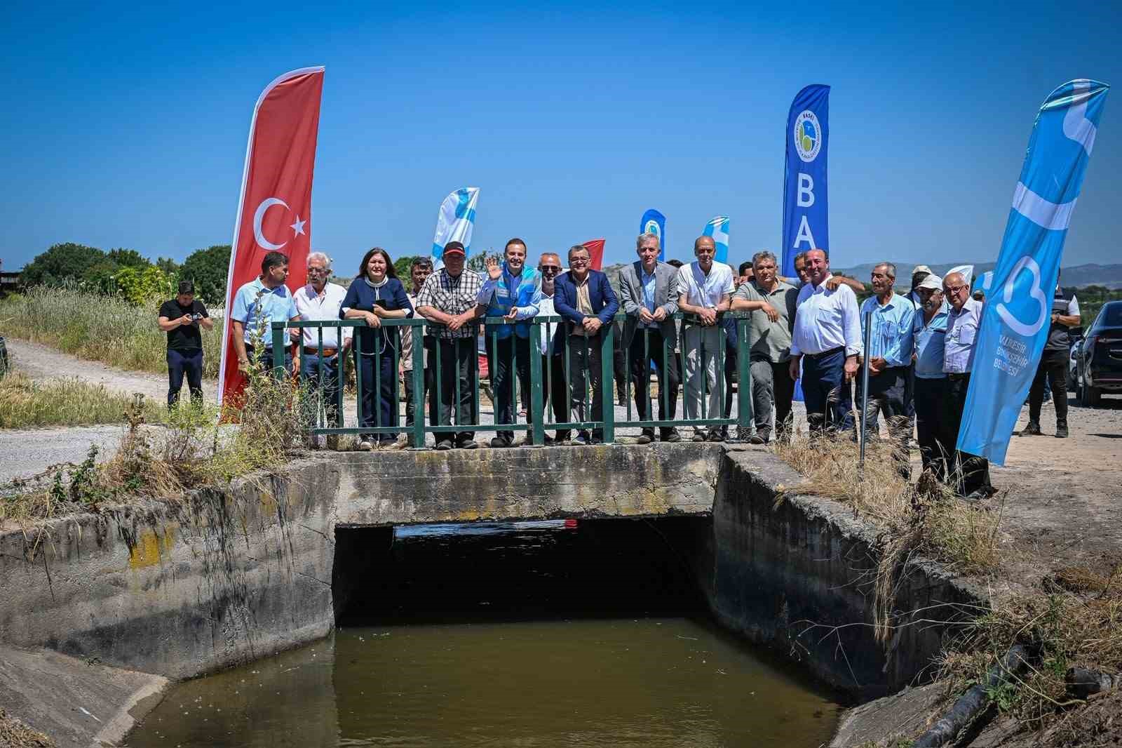 Balıkesir Büyükşehir Belediye Başkanı Ahmet Akın’ın tarımsal kalkınmayı destekleyen yatırımları