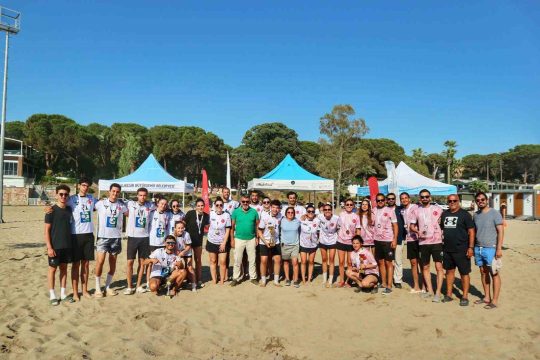 Balıkesir’de Plaj Korfbol Türkiye Şampiyonası yapıldı Balıkesir’in Burhaniye ilçesi, Plaj Korfbol Türkiye Şampiyonasına ev sahipliği yaptı.