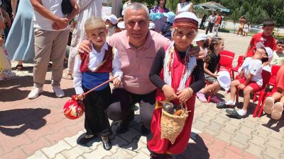 Burhaniye ilçesinde, Yıldız Özsaraç Anaokulu’nda düzenlenen "Atıktan sanata sanattan kahramanlara"