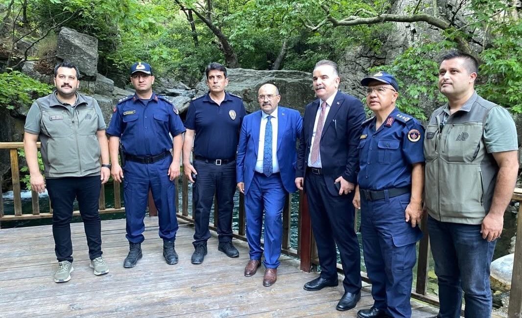 Balıkesir Valisi İsmail Ustaoğlu, Kazdağı Milli Parkı sınırları içerisinde yer