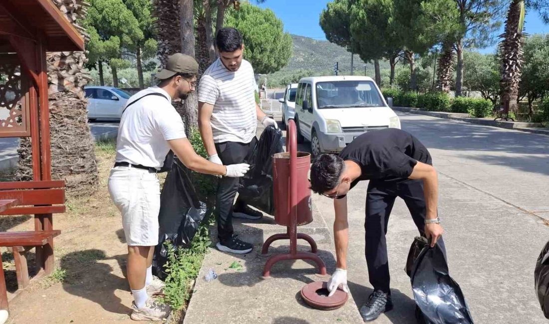 Balıkesir Üniversitesi Edremit Meslek Yüksekokulu öğrencileri, "Gönüllülük Dersi" kapsamında anlamlı