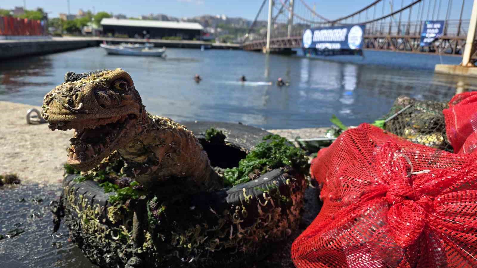 8 Haziran Marmara Denizi Günü kapsamında Balıkesir’in Bandırma ilçesinde deniz
