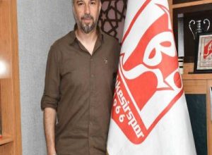 Balıkesirspor’nun Olağan Genel Kurulunda Başkan seçilen Mert Alper Acar, ilk