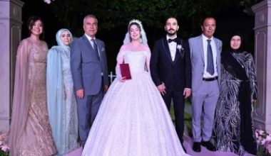 Burhaniye İlçe Emniyet Müdürü Faik Karabaş’ın eczacı kızı Eylül Karabaş,