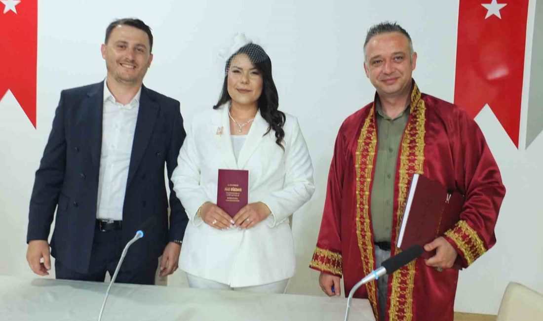 Balıkesir’de ’06.06.2026’ yoğunluğu Burhaniye ilçesinde, birçok il ve ilçede olduğu gibi, evlilik günlerini