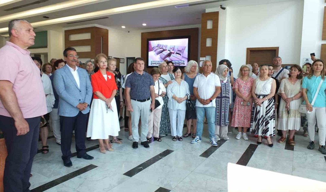 Balıkesir’de Zeytinname Minyatür Sergisi ilgi gördü Türkiye’nin önemli zeytin üretim merkezlerinden Balıkesir’in Burhaniye ilçesinde, minyatür kurslarında