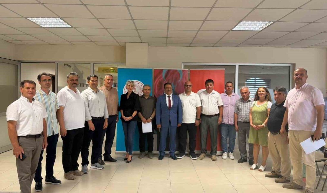 Burhaniye’de proje yürütücülerine törenle belge verildi Burhaniye ilçesinde, Tübitak Bilim Fuarı Proje Yürütücüleri ve Harezmi Danışman