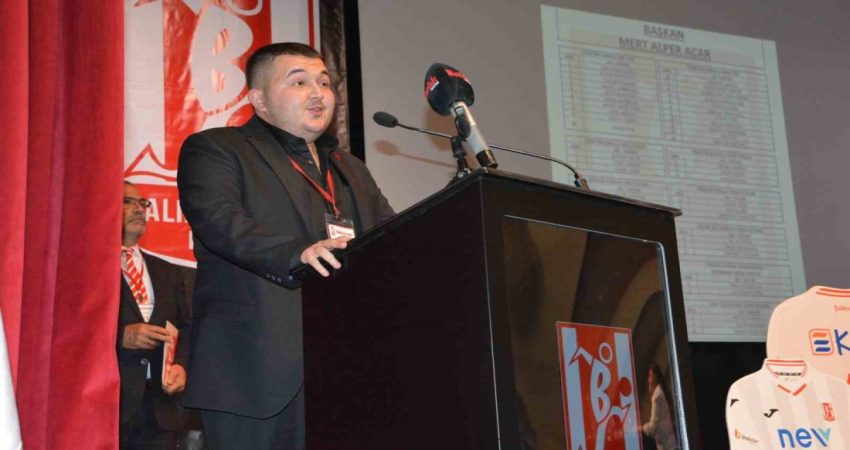 Nev Sağlık Grubu Balıkesirspor Kulübü Başkanı Mert Acar: “Hatır gönülle oyuncu almaya niyetimiz yok” TFF 3. Lig ekiplerinden Nev Sağlık Grubu Balıkesirspor Kulübü Başkanı