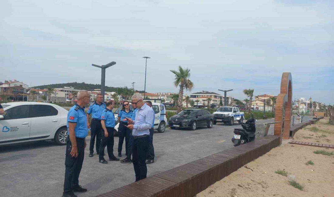 Balıkesir Büyükşehir Belediyesi’nden Sarımsaklı Plajı’nda sıkı denetim Balıkesir Büyükşehir Belediyesi zabıta ekipleri, Ayvalık Sarımsaklı Plajı sorumluluk alanlarındaki