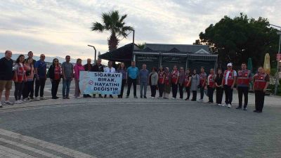 Balıkesir’de ’Sabah Yürüyüşü’ ilgi gördü Burhaniye ilçesinde, İlçe Sağlık Müdürlüğü öncülüğünde, İskele Mahallesi’nde Alibaba istikametinde