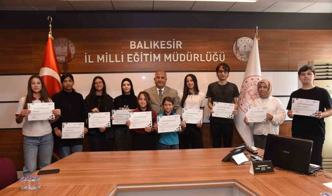 Balıkesir’de başarılı öğrenciler ödüllendirildi Millî Eğitim Bakanlığınca yürütülen Dilimizin Zenginlikleri Projesi kapsamında, 2025-2026 eğitim