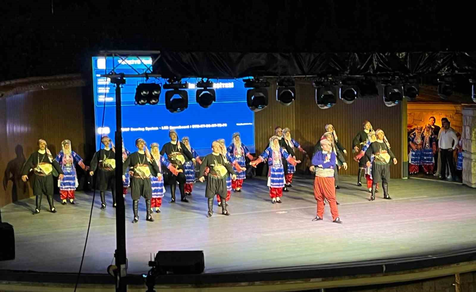 Balıkesir Üniversitesi Türk Halk Oyunları Topluluğu, Türkiye Üniversite Sporları Federasyonu