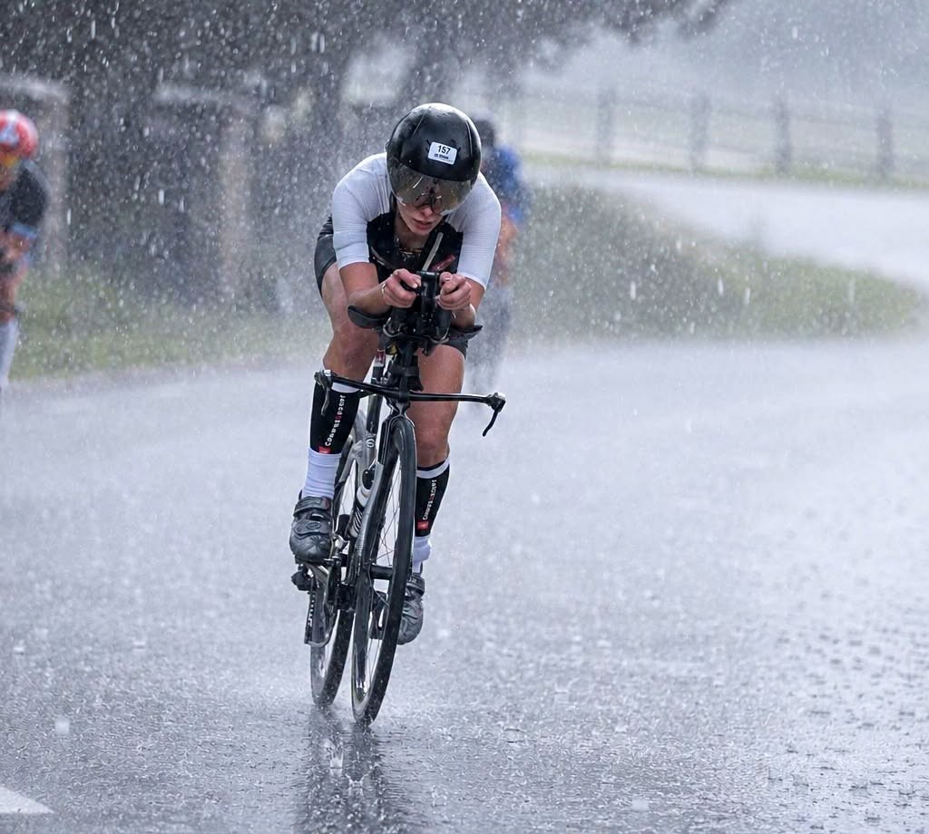 Balıkesirli milli sporcu Çiğdem Gülgeç Akduman, İsveç’te düzenlenen IRONMAN 70.3