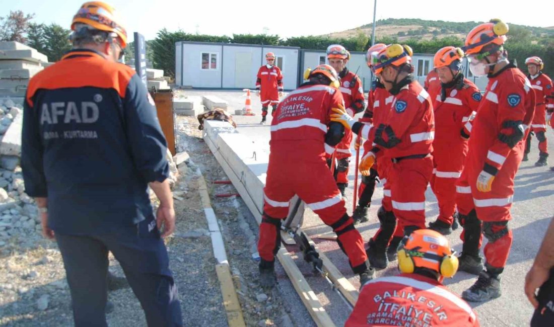 Balıkesir İtfaiyesi Türkiye’nin en iyileri arasında Balıkesir Büyükşehir Belediyesi İtfaiye Dairesi Başkanlığı AFAD tarafından yürütülen Orta
