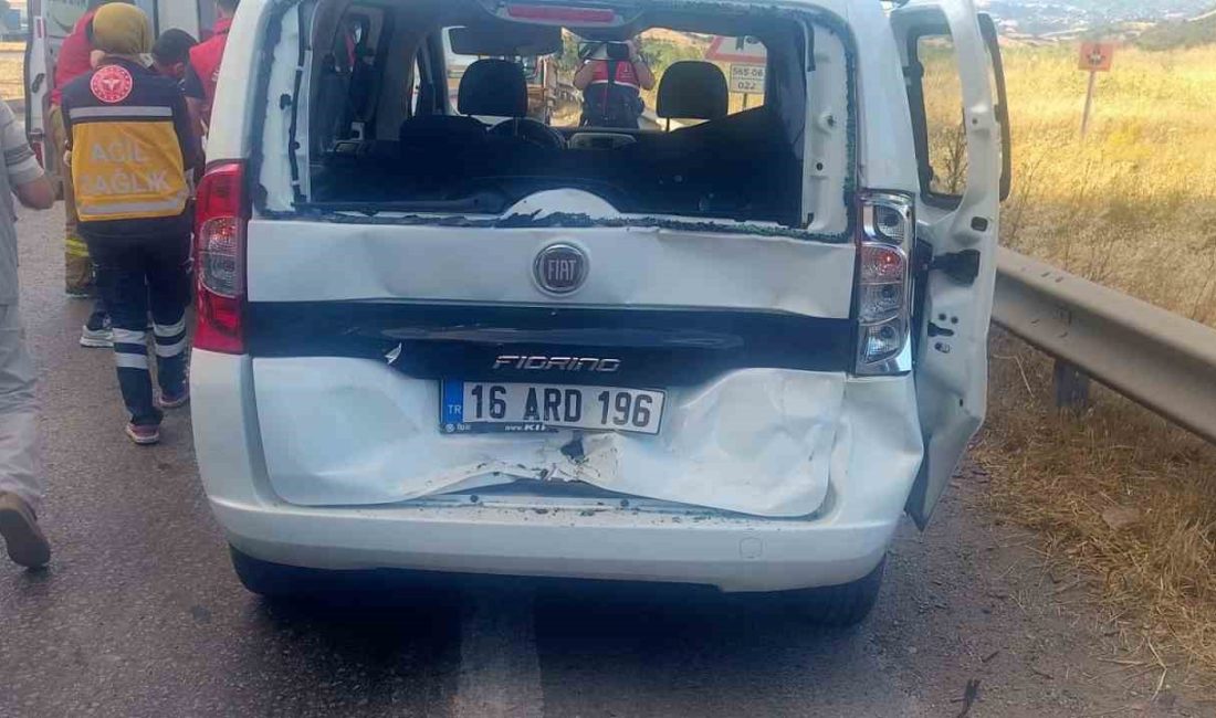 Susurluk’ta tır ile aracın çarpıştığı kazada 1 kişi yaralandı Balıkesir’in Susurluk ilçesinde Balıkesir-Bursa kara yolunda tır ile bir aracın