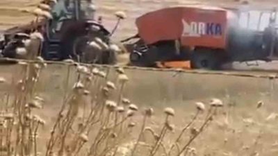 Balıkesir’in Savaştepe ilçesinde balya makinesinde çıkan yangın tarlaya sıçradı. Alevler,