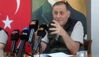 Balıkesir Orman Bölge Müdürü Musa Şen, medya temsilcileri ile bir