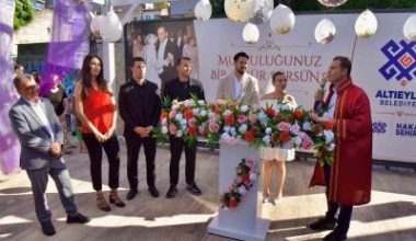 Altıeylül Belediyesi tarafından Sabri Uğur Parkı ve Millet Kıraathanesi içerisinde