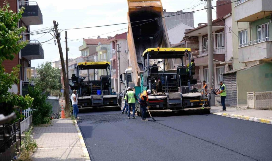 Altıeylül’ün yolları modern ve güvenli hale geliyor Altıeylül Belediyesi, ilçe genelinde başlattığı asfalt seferberliği kapsamında yol yenileme