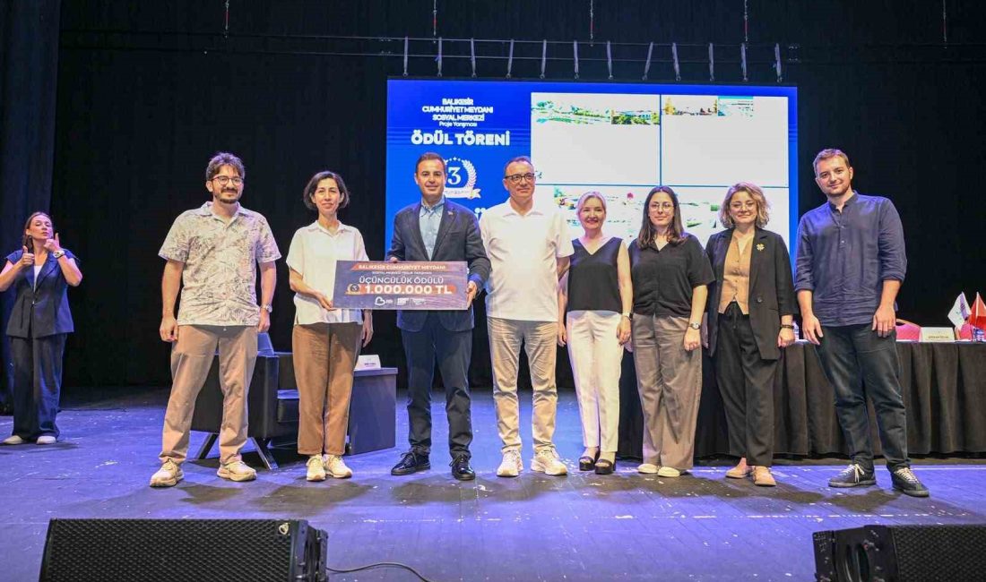 Balıkesir Cumhuriyet Meydanı Sosyal Merkezi Proje Yarışması Ödül Töreni ve