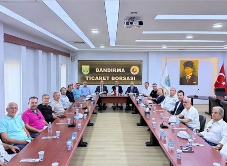 Bandırma Belediye Başkanı Dursun Mirza, Bandırma Ticaret Borsası'nın düzenlediği Hasat