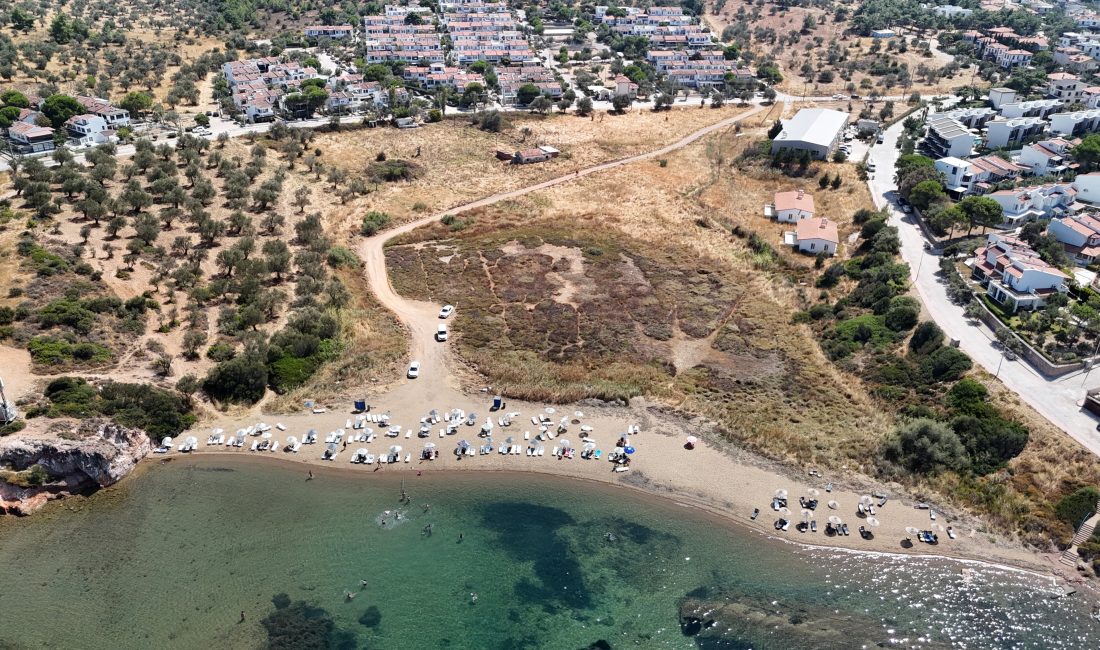 Ayvalık Sahilkent’te 5 bin 400 konuttan ortak ‘arıtma tesisi’ çağrısı Balıkesir'in Ayvalık ilçesi Sahilkent Mahallesi'nde yer alan 30 sitenin yönetimi,