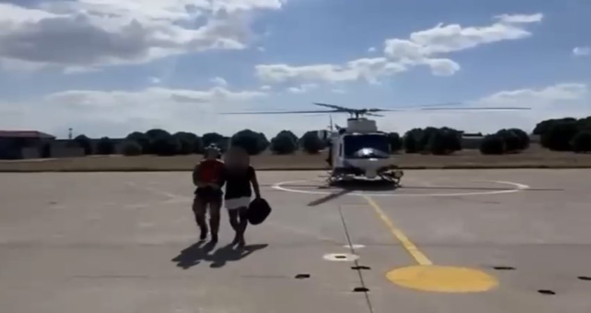 Koyun Adası’nda mahsur kalan 2 kişi Sahil Güvenlik helikopteriyle kurtarıldı Balıkesir’in Marmara ilçesi Koyun Adası açıklarında su alarak batma tehlikesi