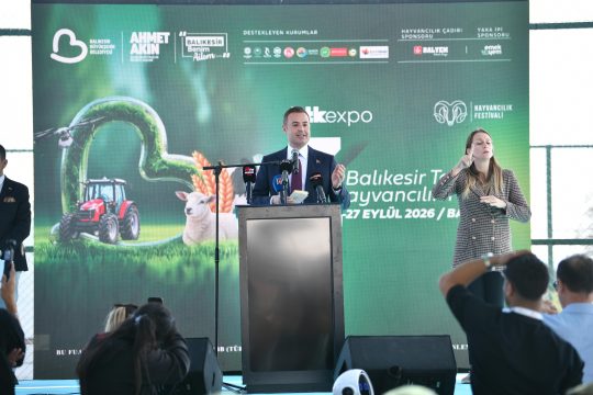 3.Balıkesir Tarım ve Hayvancılık Fuarı kapılarını açtı Balıkesir Büyükşehir Belediyesi tarafından bu yıl üçüncüsü düzenlenen Balıkesir Tarım